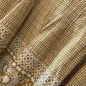 DownEast XL Yellow mid length skirt